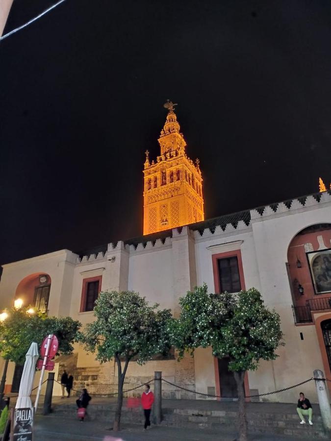 Apartamento Living Triana House Sevilla Exterior foto